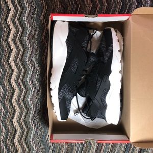 NIke Air Huarache Run Ultra BR Size 12.5